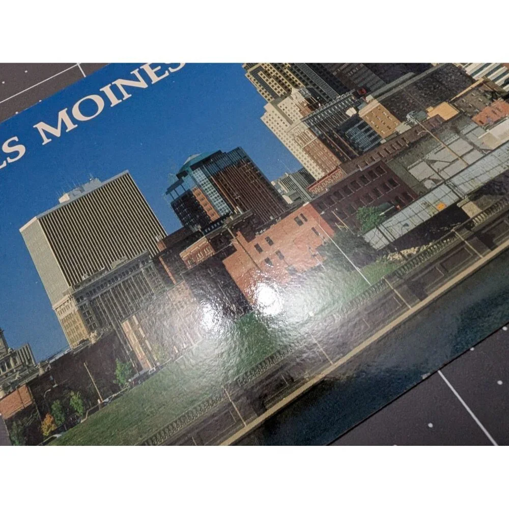 Des Moines Iowa City Post Cards Landscape lot of 5 unposted